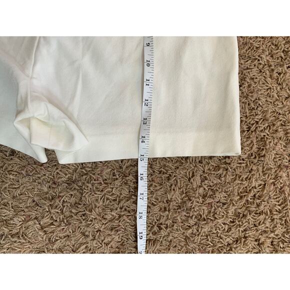 Theory High Waist Ivory White Shorts Voyage Crepe Size 10 ~ NET - Picture 5 of 6
